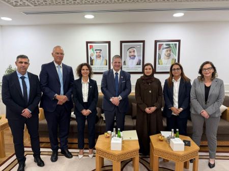 مديرة قسم التربية والتعليم للمجتمع العربيّ والبدويّ تشارك في بعثة تربويّة خاصّة إلى دولة الإمارات.